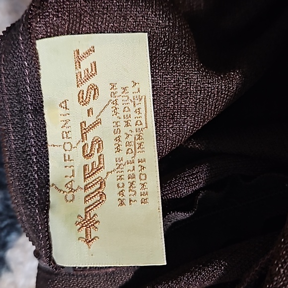 Top - Picture 4 of 4